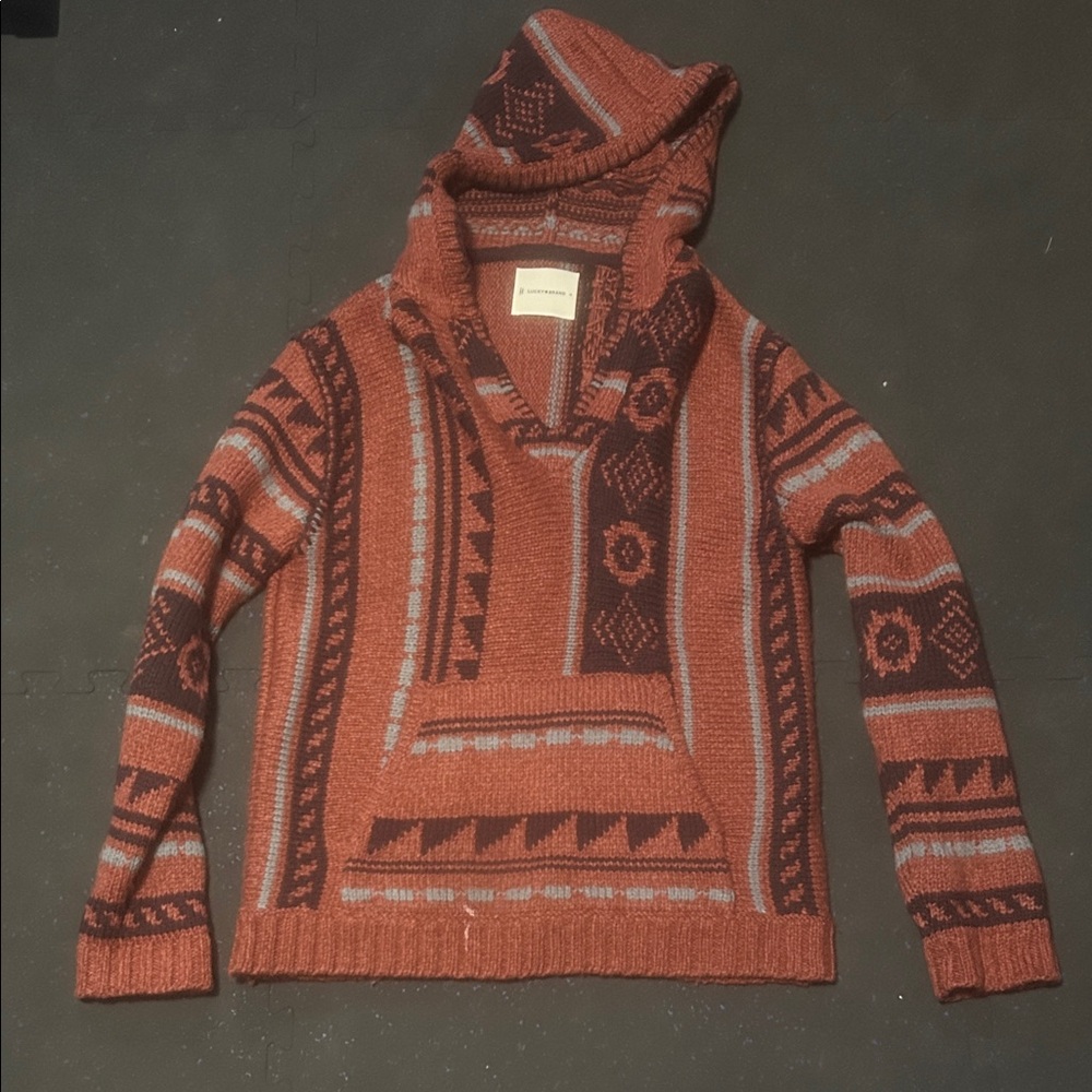 Lucky Brand Sweater in Rust and Dark Brown